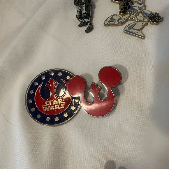 Disney Enamel Pin Lot - Black, Red, Gold Accents - Picture 9 of 14